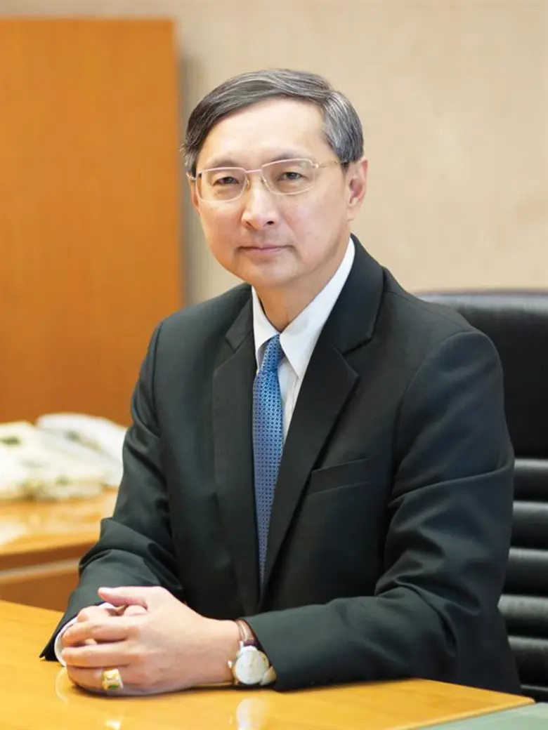 นายลือชัย ชัยปริญญา ผู้ช่วยกรรมการผู้จัดก...