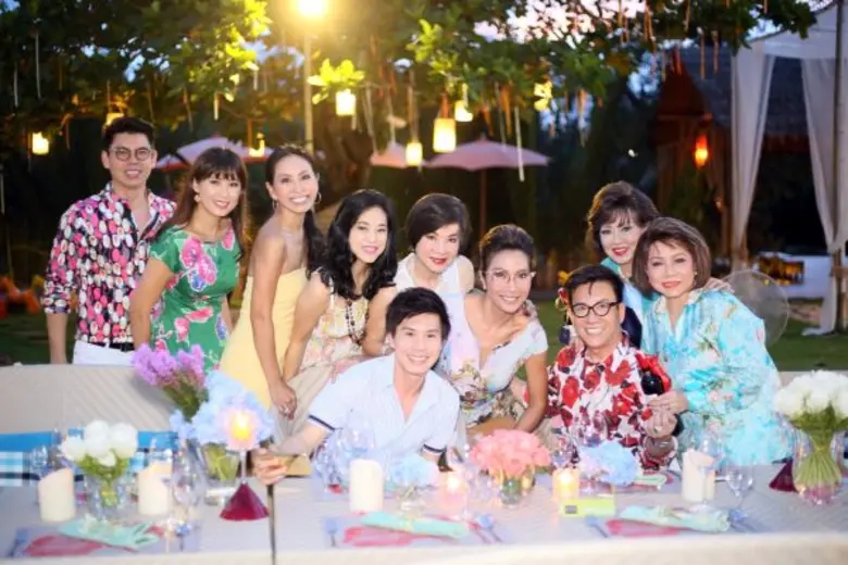 ดร.กฤษติกา คงสมพงษ์ จัดงานเลี้ยงฉลองวันคล...