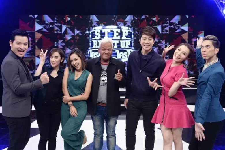 ทีวีไกด์: รายการ “STEP RIGHT UP ใครเก่ง...ใครได้" “ซาร่า-นลิน โฮเลอร์” สุดมั่น ลั่นวาจา วันนี้เธอคือผู้ชนะ!!!