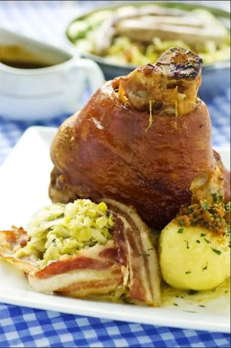 "อ็อกโทเบอร์เฟสต์" เทศกาลแห่งการเฉลิมฉลอง...