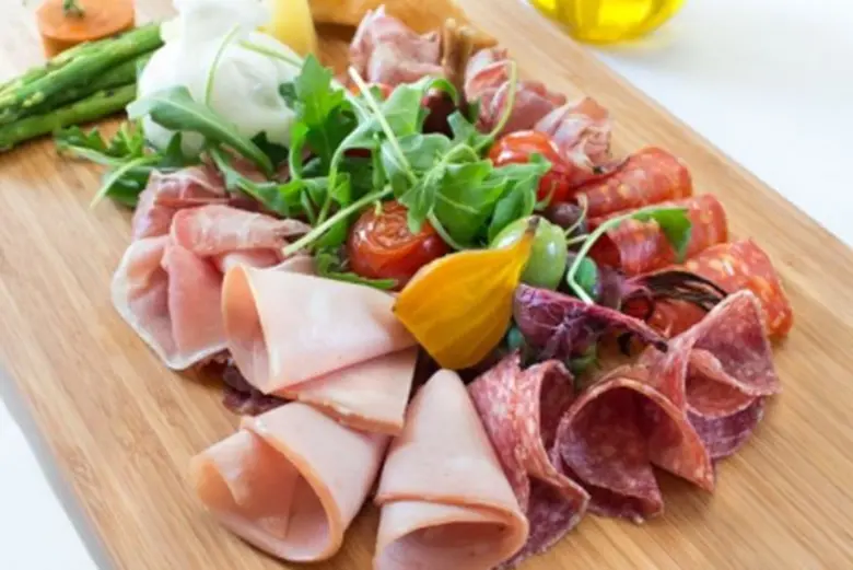 ทุกๆ วันอาทิตย์แรกของเดือนตุลาคมถึงธันวาค...