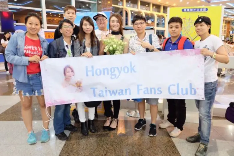 โด่งดังไปถึงต่างแดนสำหรับสาวร่างเล็กจากค่...