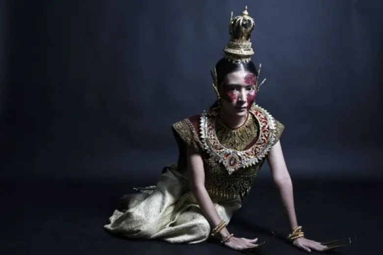 อ้วนรีเทิร์น–ม่านฟ้า นำทีมเปิดตัวหนัง เก็บศพ100 วัน