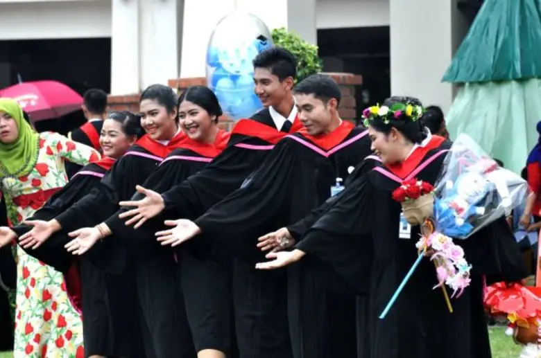 มรภ.สงขลา ซ้อมใหญ่พิธีพระราชทานปริญญาบัตร