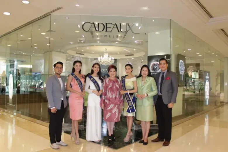 ผู้บริหาร CORUM มอบนาฬิกาหรูให้นางสาวไทยป...