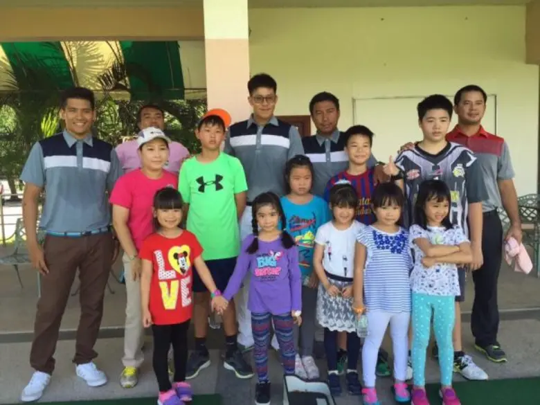 โรงเรียนสอนกอล์ฟ วิภาวดี กอล์ฟ อะคาเดมี่ ...