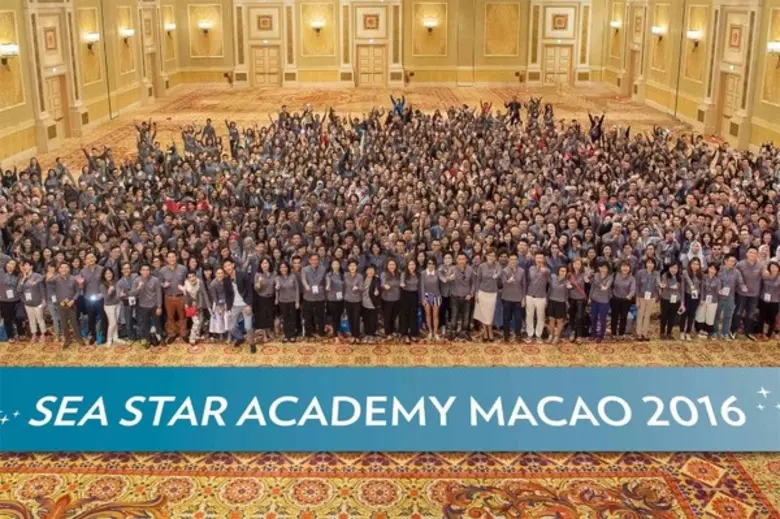 นางวิภาดา ตั้งปกรณ์ ผู้จัดการทั่วไป บริษั...