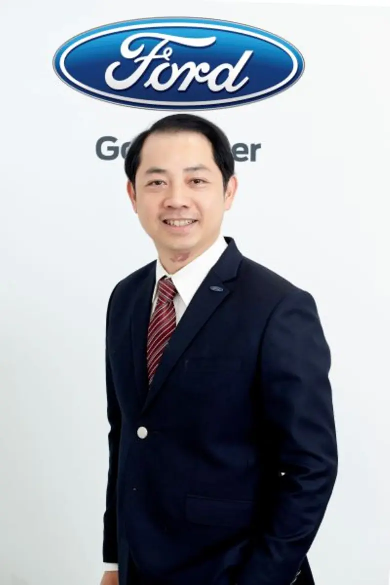 · Narong Sritalayon is appointed deputy m...