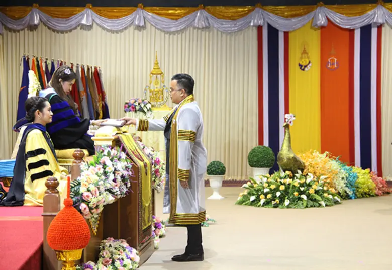 เมื่อเวลา 14.00 น. วันที่ 28 กันยายน 2559 ที่ มหาวิ...