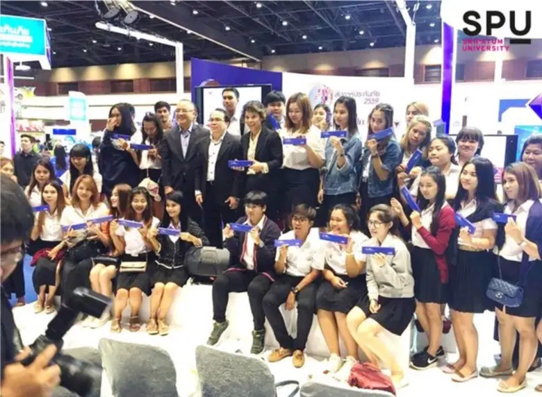 ดร.รัญชนา รัชตะนาวิน อาจารย์สาขาวิชาการเง...