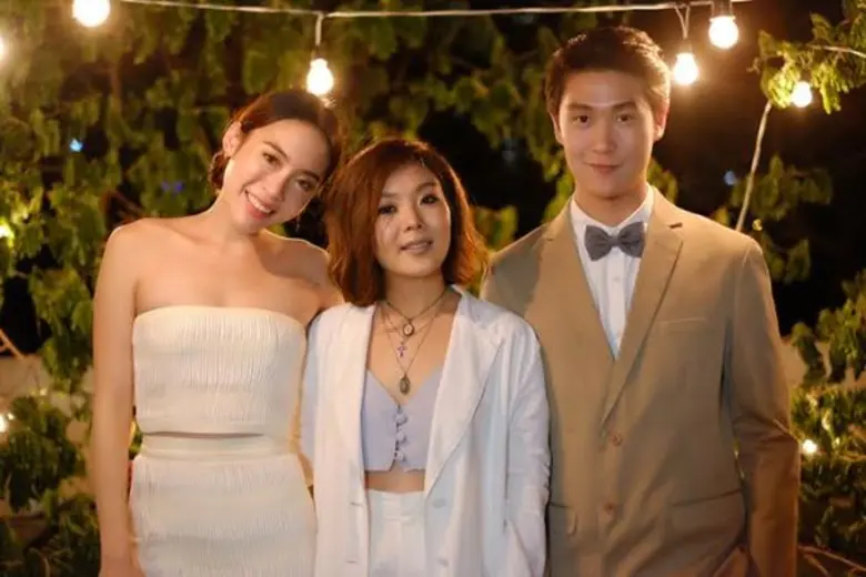 แรงอย่างต่อเนื่องจริงๆสำหรับมิวสิกวิดีโอเ...