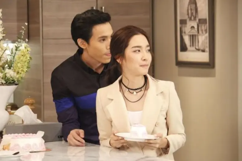 เป็นซิทคอมอีกหนึ่ง ที่จะมาสร้างรอยยิ้มและ...