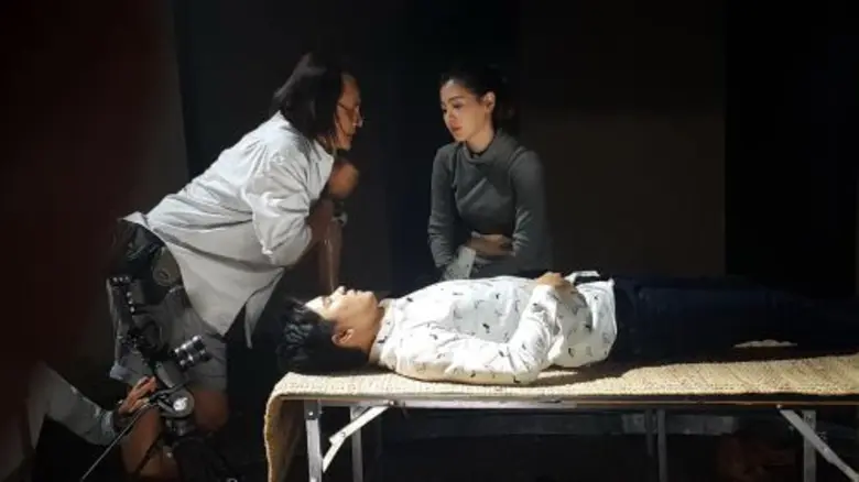 ร่วมฉาก “ไมค์” บู๊ยาวกระโดดขี่คอสามสตั้นเกาหลี  “ใบเฟิร์น” สติแตกสารภาพ...ลุ้นเกร็งฉี่แทบราด