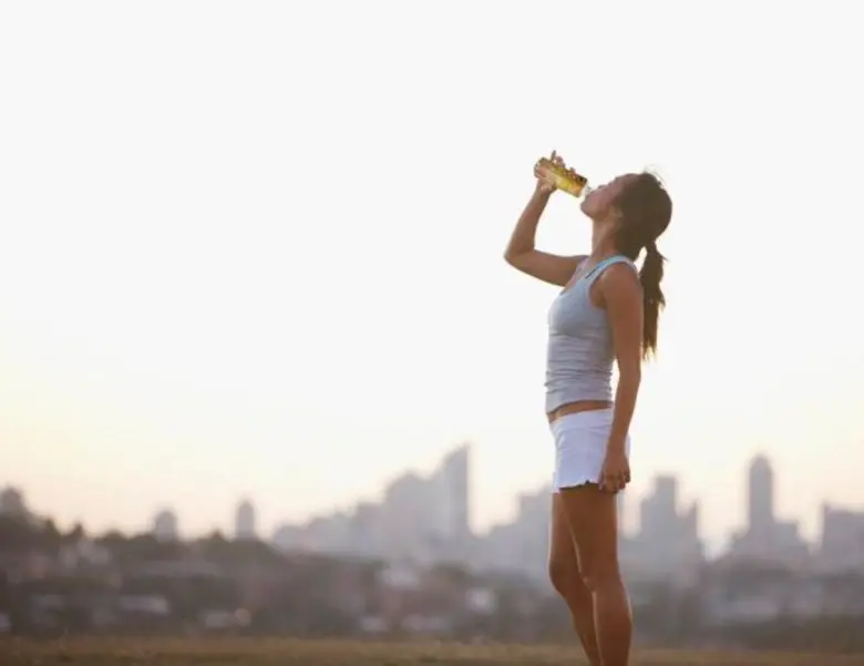 “เต็ดตรา แพ้ค” ชี้ผู้บริโภคนิยมดื่มน้ำผลไม้แท้ 100%สะท้อนเทรนด์รักสุขภาพ ย้ำตลาดน้ำผลไม้ไทยอนาคตไกล