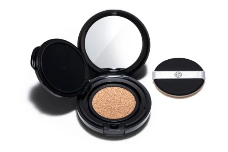 NEW! Shiseido Synchro Skin Glow Cushion Compact คุชชั่นอัจฉริยะ ด้วย Advanced Sensing Technology
