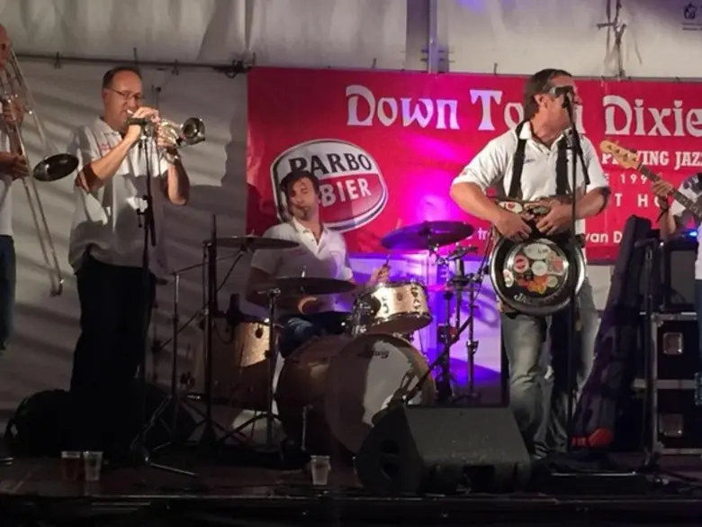 Down Town Dixie Society Concert Live in Chiang Mai 2016