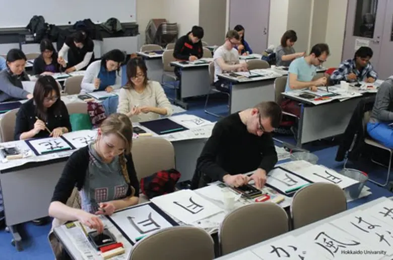 ทุนเรียนปริญญาตรีอินเตอร์ ที่มหาวิทยาลัยฮอกไกโด มหาวิทยาลัยระดับท็อปเทนของญี่ปุ่น