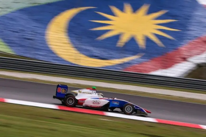 สตูวิค คว้าแต้มเพิ่มได้ที่เซปัง