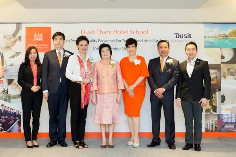 โรงเรียนดุสิตธานีการโรงแรม เดินหน้าผลักดั...
