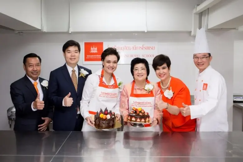 รร.ดุสิตธานีการโรงแรมขานรับอุตฯท่องเที่ยวขยายตัว เร่งปั้นแรงงานฝีมือดีป้อนตลาดเออีซี