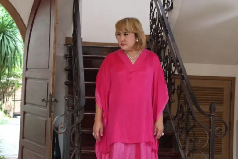 เรื่องราวกำลังสนุกสนานเข้มข้น สำหรับละครเ...