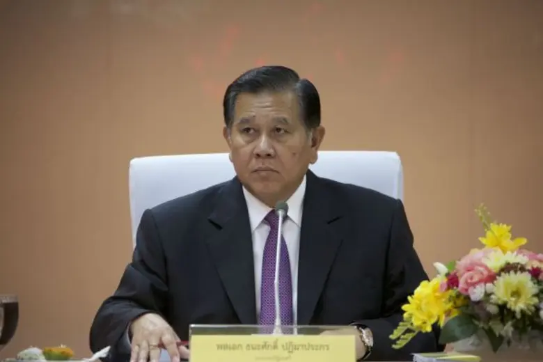 พล.อ.ธนะศักดิ์ ปฏิมาประกร รองนายกรัฐมนตรี...