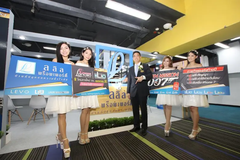 นายชูรัชฏ์ ชาครกุล กรรมการรองผู้จัดการใหญ...