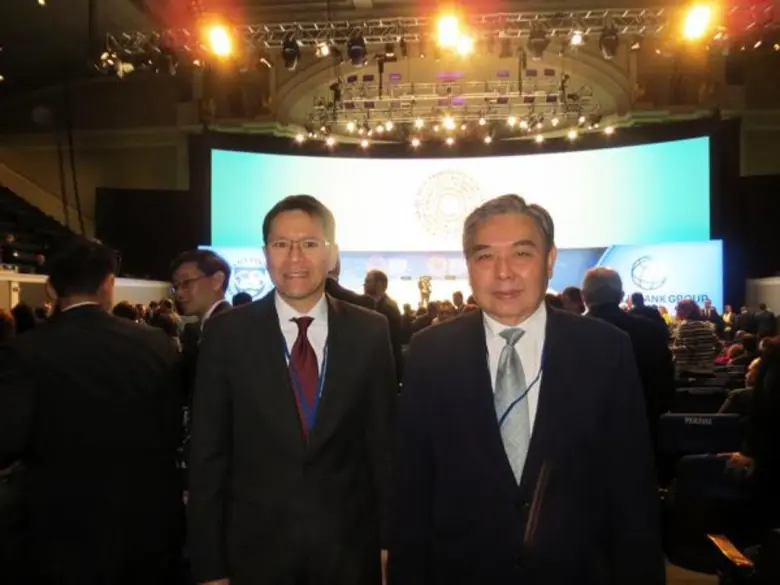 นายอภิศักดิ์ ตันติวรวงศ์ รัฐมนตรีว่าการกร...