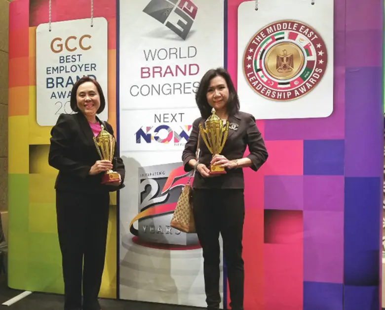 สมิติเวช รับ 2 รางวัล The Middle East Healthcare Leadership Awards เมืองดูไบ ประเทศสหรัฐอาหรับเอมิเรตส์