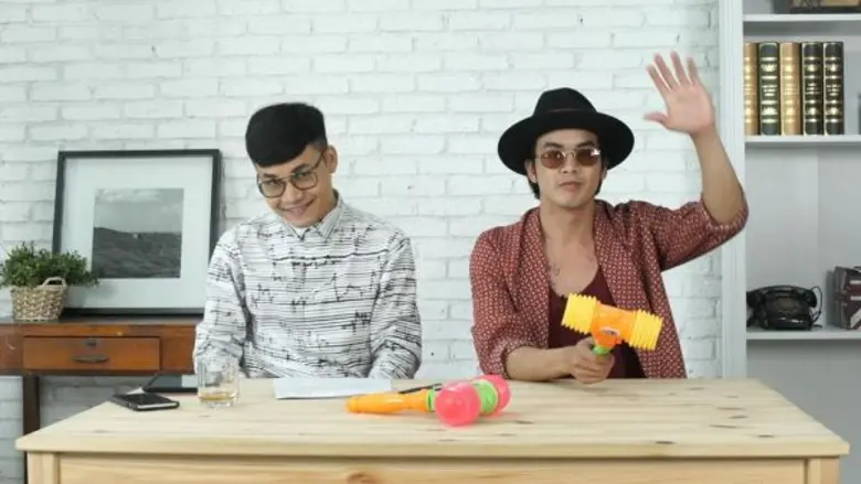 รายการ "Loukgolf's English Room" ความรู้ท...