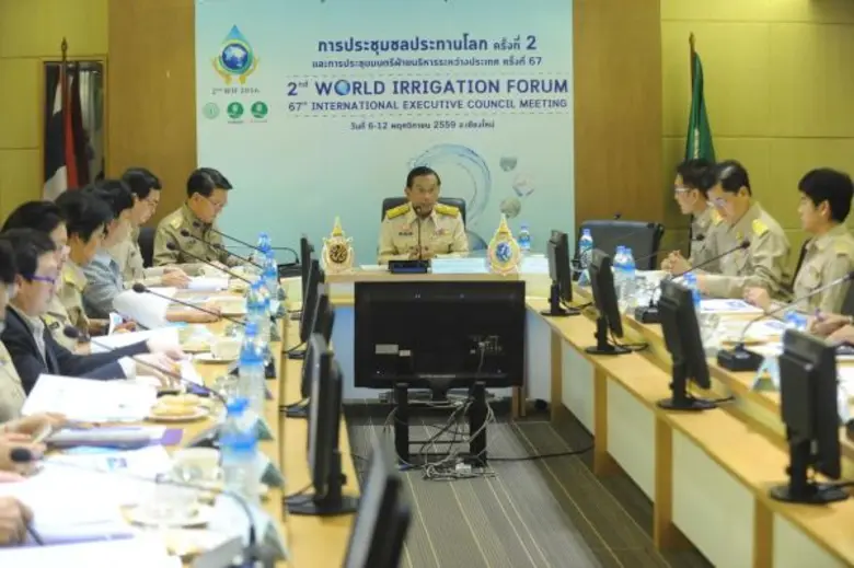 พลเอก ฉัตรชัย สาริกัลป์ยะ รัฐมนตรีว่าการก...