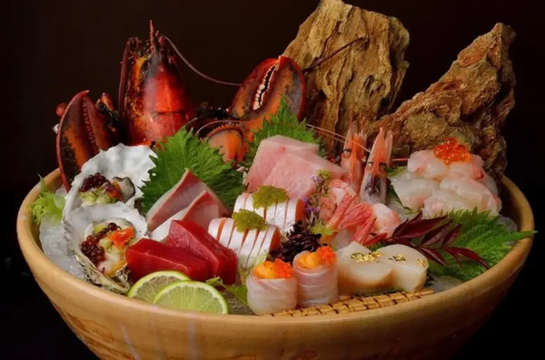 วันพฤหัสบดีที่ 13 ตุลาคมนี้ ห้องอาหาร เบน...