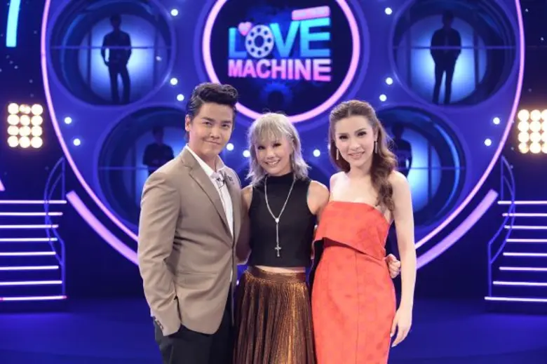 ทีวีไกด์: รายการ "The Love Machine วงล้อ…ลุ้นรัก"  ลั่น ชอบผู้ชายแนวๆ มีสไตล์ ใน “วงล้อ...ลุ้นรักฯ”