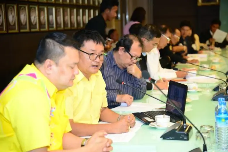 กระทรวงเกษตรและสหกรณ์ร่วมกับผู้ที่เกี่ยวข้องกับกิจการโคนมทั่วประเทศ หารือแนวทางการเพิ่มองค์ประกอบเนื้อนมให้เป็น 12.5% โดยวางแผนในการจัดทำยุทธศาสตร์ ตั้งเป้า 3 ปี เพื่อยกระดับแบบเป็นขั้นบันได