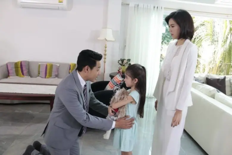 ทีวีไกด์: เรื่องย่อตอนที่ 9 : ดวงใจพิสุทธิ์ วันพฤหัสบดีที่ 13 ตุลาคม 2559 เวลา 20.20 น. ทางช่อง 3 ออริจินัล