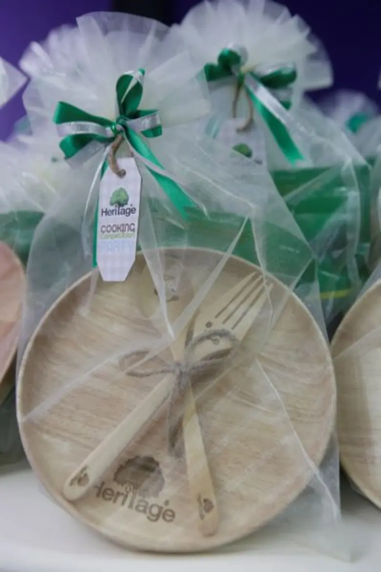 เครือเฮอริเทจ ผู้นำเข้า ผลิต ส่งออก และจั...