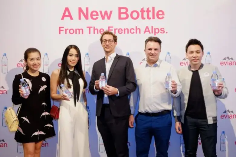 มร.พาโบล เดอ อบาดาล ผู้อำนวยการฝ่ายบริหาร...