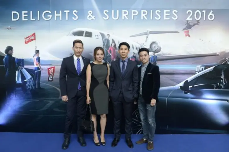 ฉลองครบรอบ 27 ปีของ "คิง เพาเวอร์" (King ...