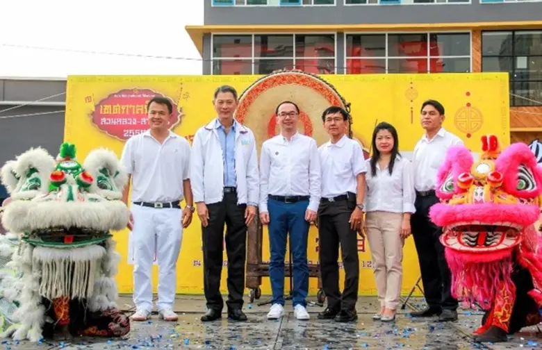 คุณบุญส่ง ศรีสว่างเนตร ผู้อำนวยการสำนักงา...