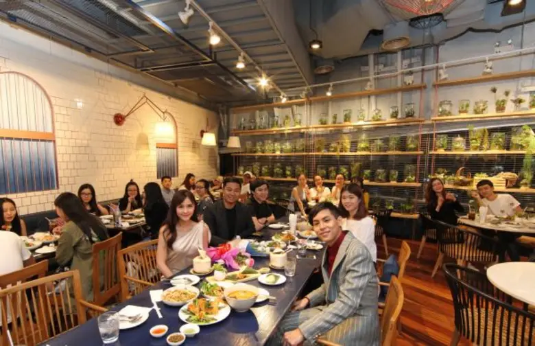 ออม-สุชาร์ และพิช-วิชญ์วิสิฐ พบปะแฟนคลับชาวจีนกับกิจกรรม Meet & Greet ในงาน“Chinese National Holiday Celebration”