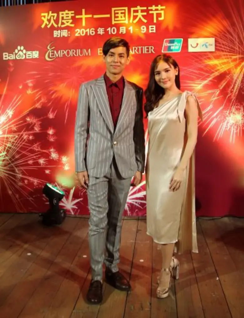 ออม-สุชาร์ และพิช-วิชญ์วิสิฐ พบปะแฟนคลับชาวจีนกับกิจกรรม Meet & Greet ในงาน“Chinese National Holiday Celebration”