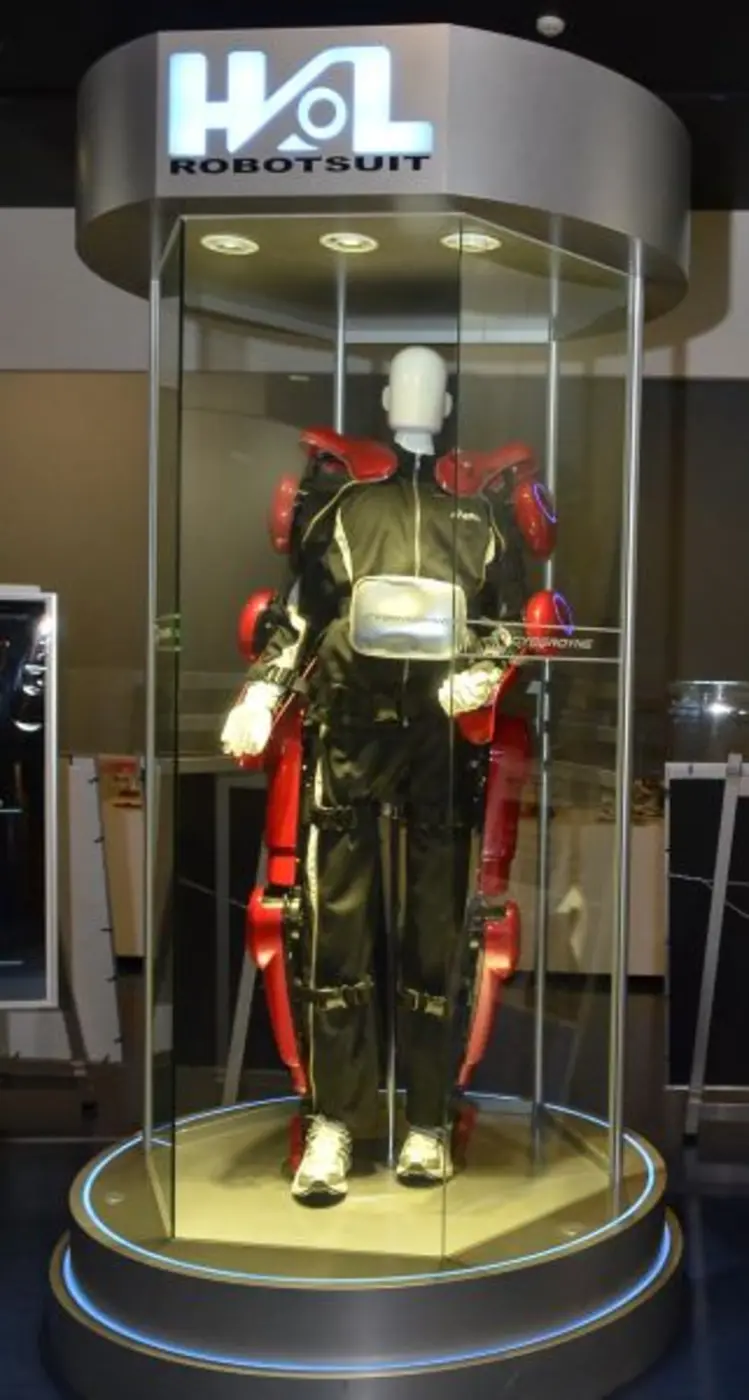 มอส ร่วมทริป อัลตร้า เวทล์ 2 บินลัดฟ้าดูงานญี่ปุ่น