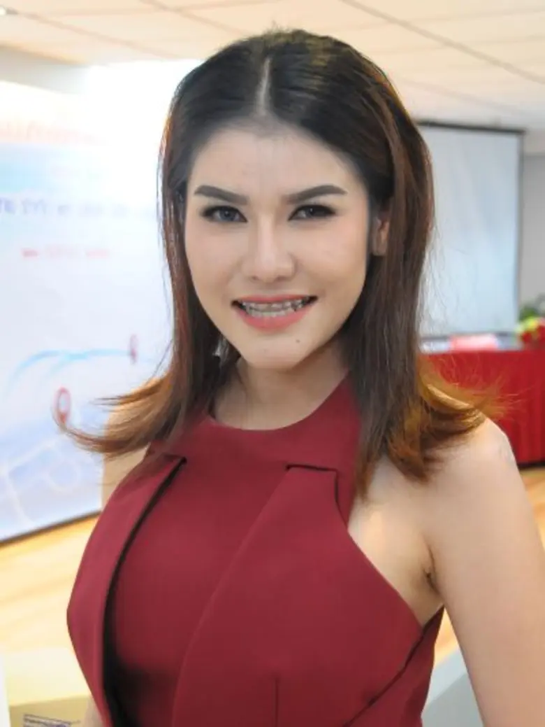 ผู้ประกอบการออนไลน์รายใหญ่เปิดตัวบริษัท เ...