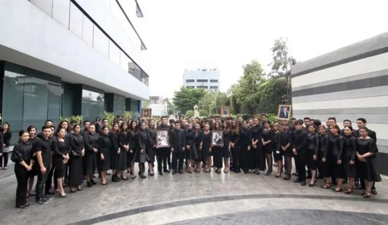 สถิตอยู่ในใจตราบนิรันดร์ด้วยสำนึกในพระมหา...