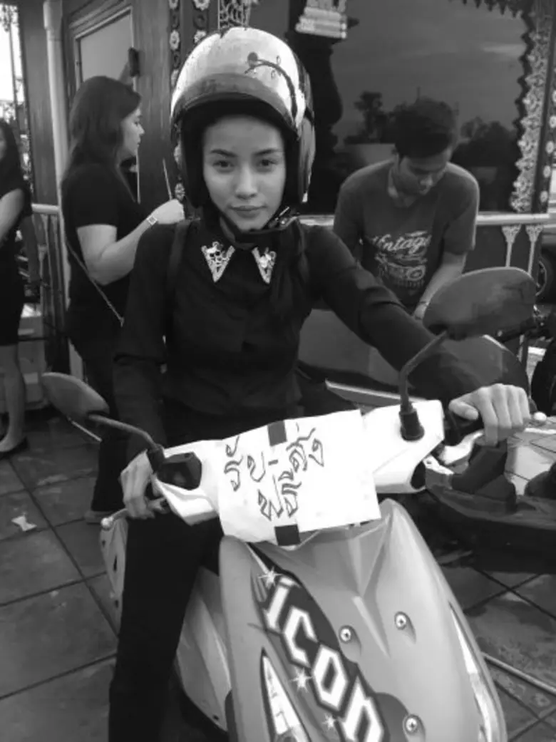 ถึงแม้ว่าจะเข้าไปไม่ถึงข้างในพื้นที่โรงพย...