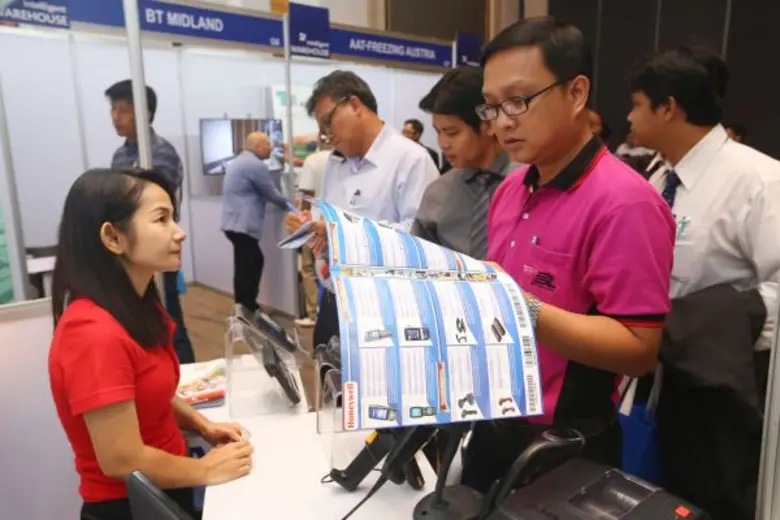 “ชมรมเทคโนโลยีคลังสินค้า และระบบจัดการ” ผนึก “เอ็กซ์โปลิงค์ฯ” จัดสัมมนา “ร่วมพัฒนาคลังสินค้า มุ่งหน้าสู่ Thailand 4.0” เข้าถึง พ.ร.บ. คลังสินค้า ไซโล และห้องเย็น ปี 58 อย่างแท้จริง