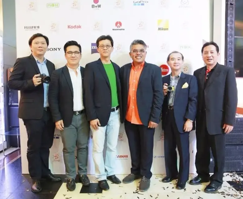 มนตรี พวงทอง กรรมการบริหารบริษัท โฟโต้ไฟล...