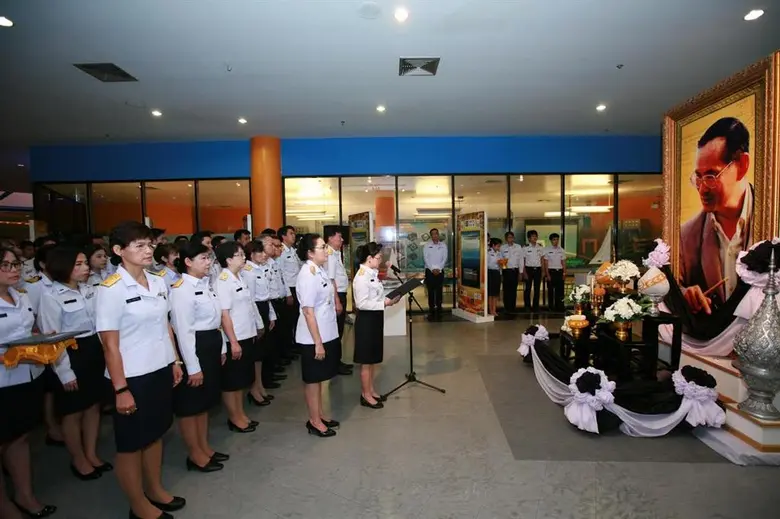 นางกรรณิการ์ วงศ์ทองศิริ รองผู้อำนวยการ ร...