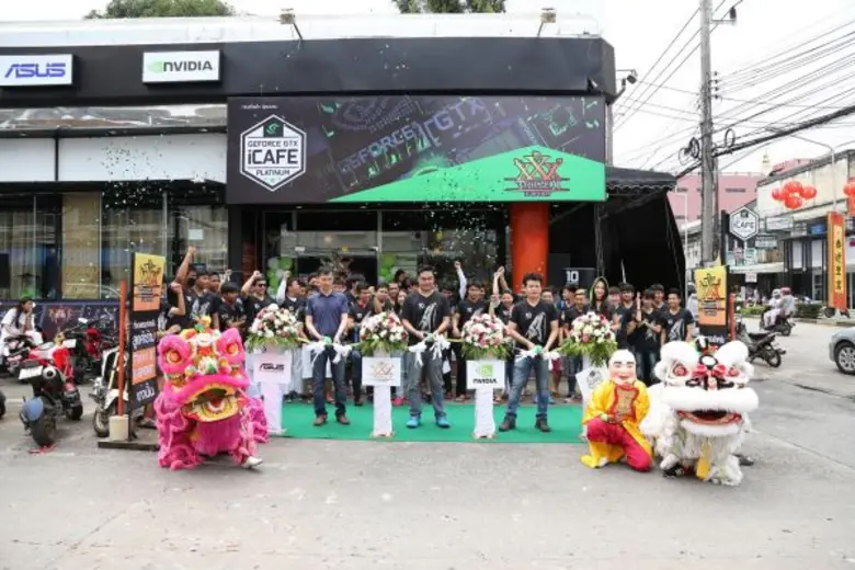 ชาวเกมเมอร์ภูเก็ตแห่ร่วมงานเปิดตัวร้าน Triple X e–Sport สุดคึกคัก ร้านอินเตอร์เน็ตคาเฟ่ในโครงการ NVIDIA Lighthouse i-Cafe ระดับ Platinum