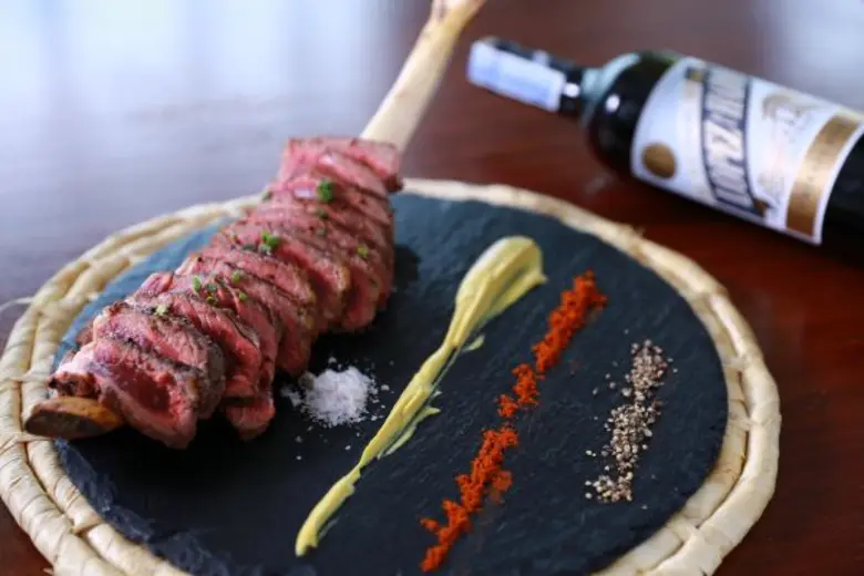 โปรโมชั่นอาหารมื้อค่ำสุดหรูกับหลากหลายเมนูที่อูโนมาส โรงแรมเซ็นทาราแกรนด์ฯ เซ็นทรัลเวิลด์